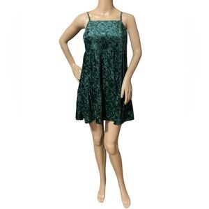 Wild Fable Women's Sleeveless Tiered Velvet Dress Green Sizes-Medium & Small NWT